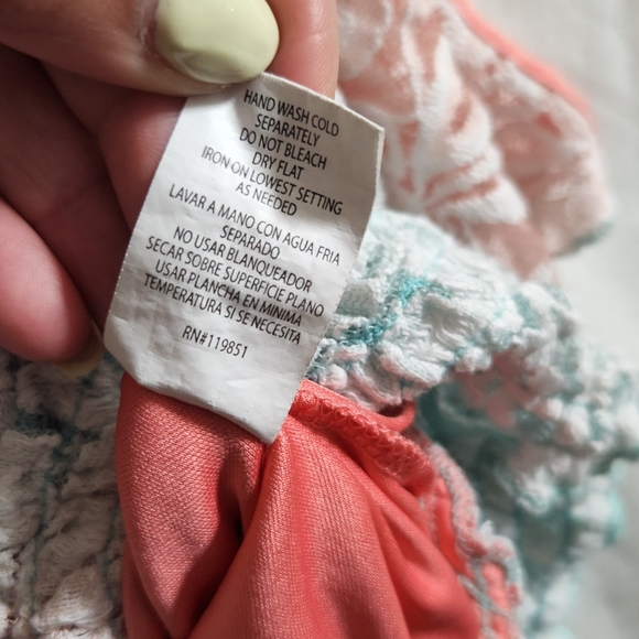 Halo Lace Sheer Cold Shoulder Blouse - Picture 8 of 8